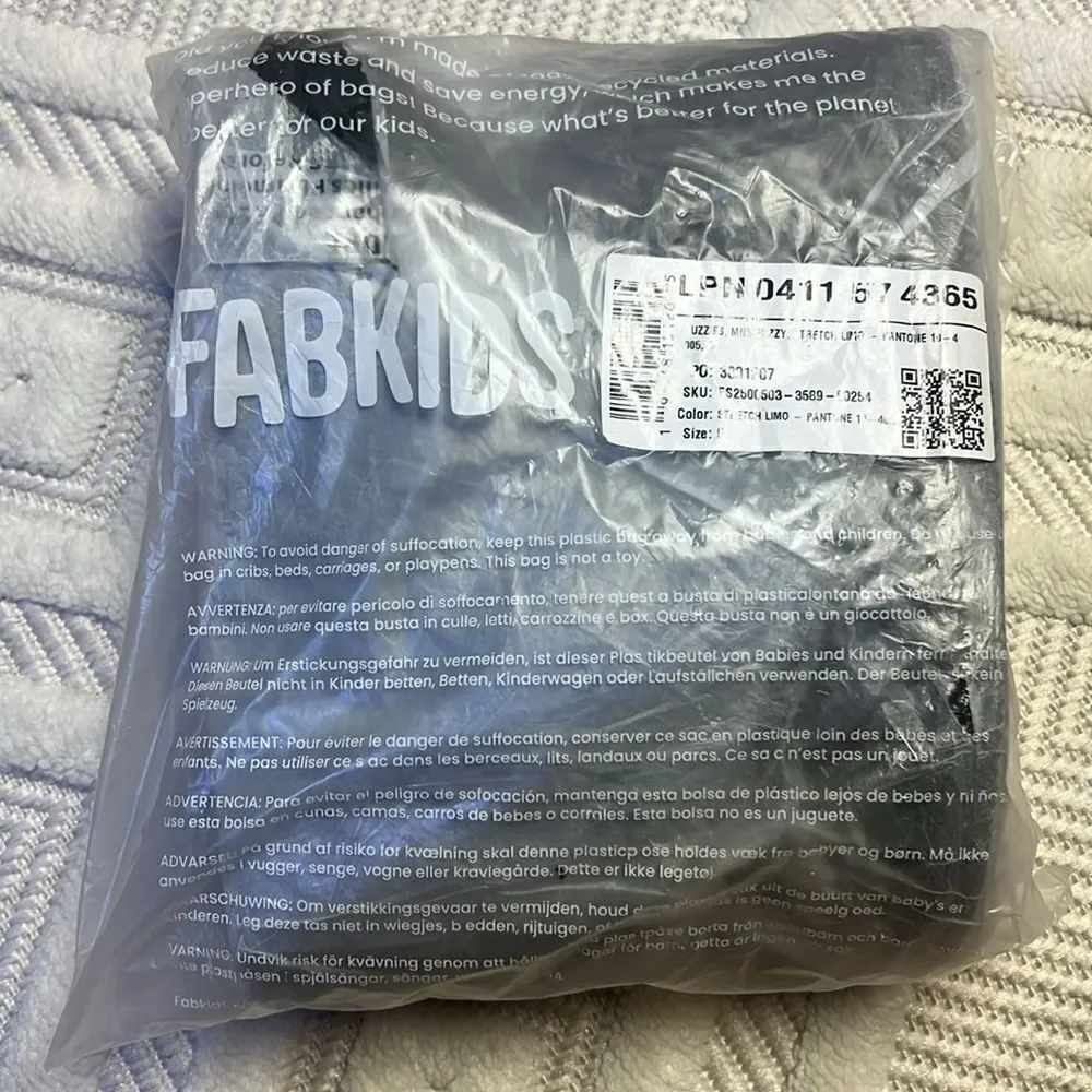 FABKIDS - Classic Mini Fuzzy Boots in Black